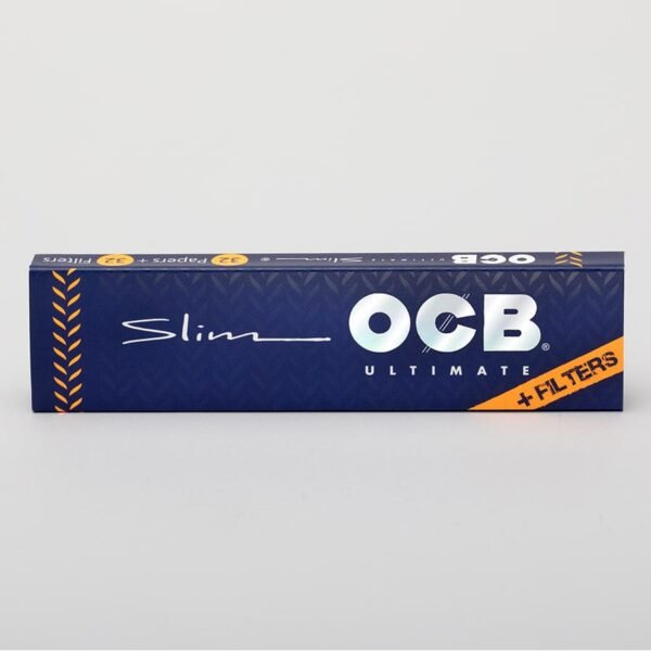 OCB Ultimate Slim rolling papers + tips