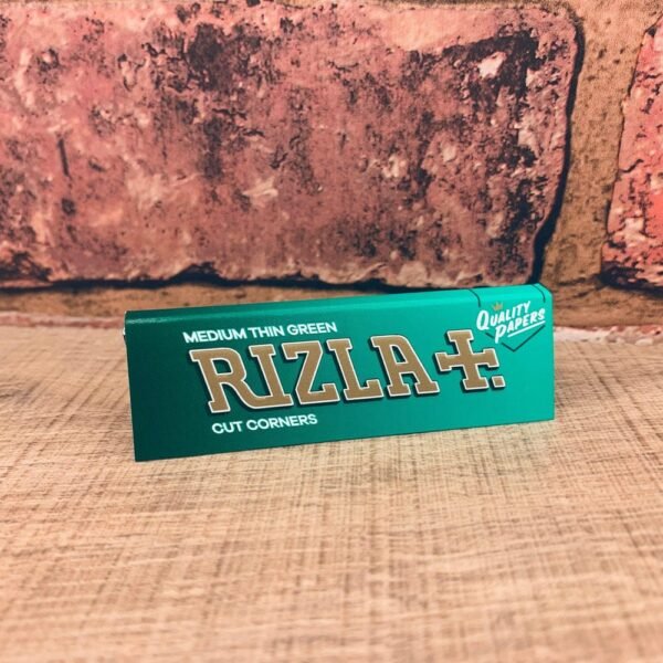 Rizla+ Medium thin green Rolling papers